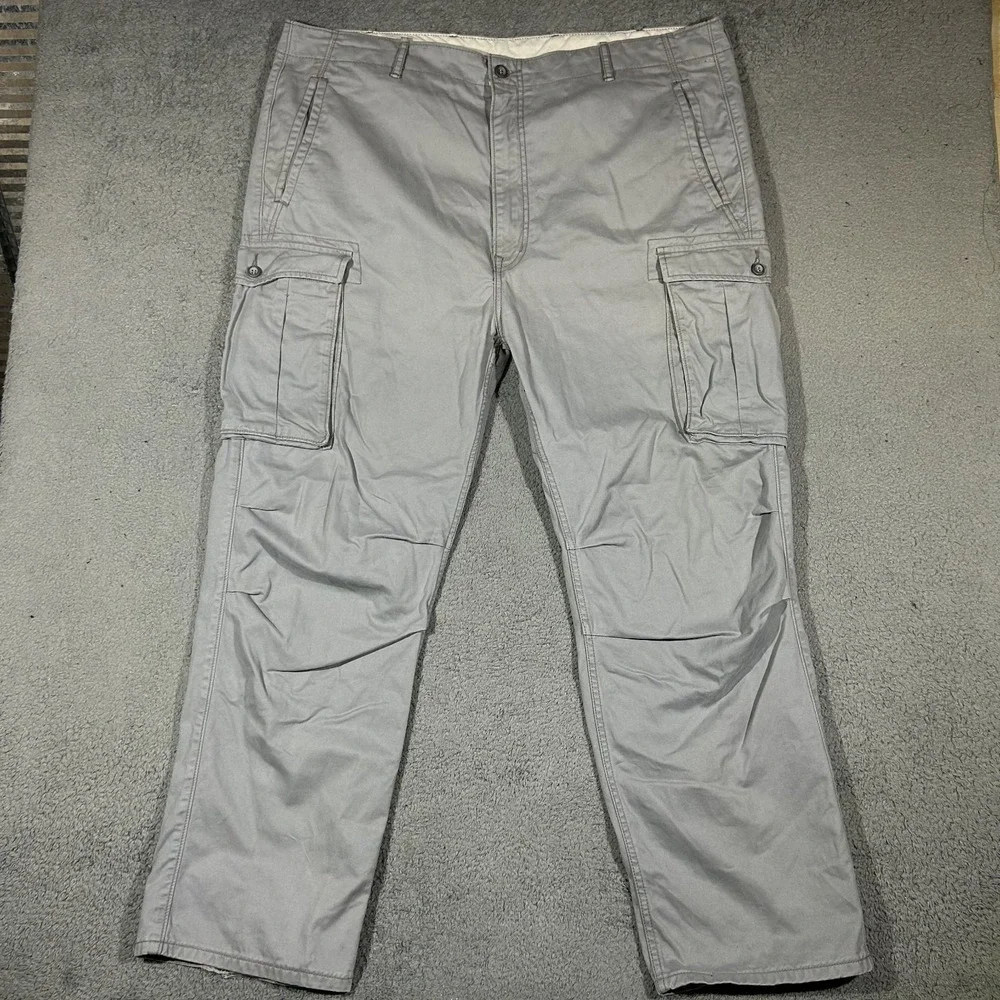Levis Cargo Pants Mens 42x32 Light Gray Multi Pocket Utility Casual Wear #3374 - Picture 3 of 9